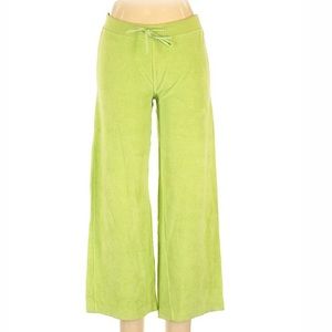 Romeo& Juliet couture Being cared for.